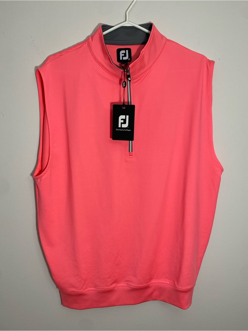 FootJoy NWT Gathered Waist Pullover Golf Vest Watermelon Medium